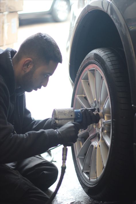 With the mushrooming of several shops dealing with tyre repair in Bolton choosing a professional onebrand new tyres Bolton seems really a challenging task. In a bid to save your repair bills and to ensure better performance of the car, it is important to choose a tyre repair shop that provides top of the line quality services. Auto Shop Ideas, Car Repair Shop Design, Used Tires Crafts, Full Fridge, David Draiman, Car Repair Shop, Granny Picture, Line Quality, Tire Pictures