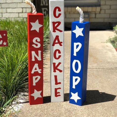 Fouth Of July Crafts, Wooden Firecrackers, 4th Of July Crafts, Snap Crackle Pop, 4th Of July Photos, 4th July Crafts, July Ideas, Fourth Of July Decor, Patriotic Crafts