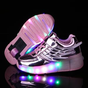 roller skate shoes – Buy roller skate shoes with free shipping on AliExpress Mobile Shoes With Lights, Sepatu Platform, Sneakers With Wheels, Kids Roller Skates, Roller Skate Shoes, Roller Shoes, Child Fashion, Led Shoes, Shoes Girl