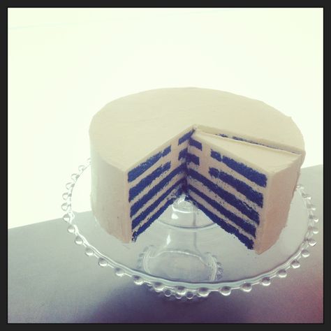 In preparation for Greek Independence Day...a Greek flag cake!! Made by The Sweet Spot, Athens Greek Birthday Cake, Greek Cakes, Greek Birthday, Greek Independence Day, Birthdays Cakes, Greek Cake, Greek Independence, Island Cake, Greek Memes