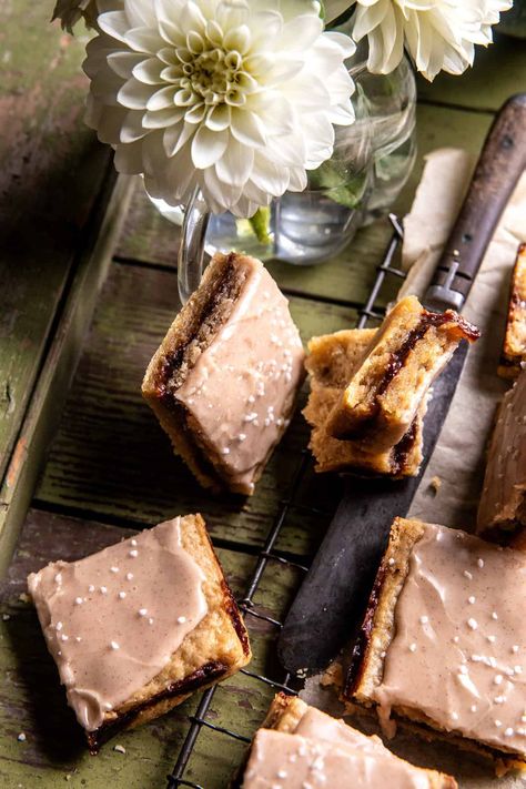 Frosted Brown Sugar Cinnamon Pop Tart Bars. Cinnamon Pop Tart Bars, Pop Tart Shortbread, Pop Tart Bars, Sheet Pan Pop Tart, Chocolate Pop Tarts, Brown Sugar Pop Tarts, Desserts Bars, Baked Bars, Cinnamon Bars