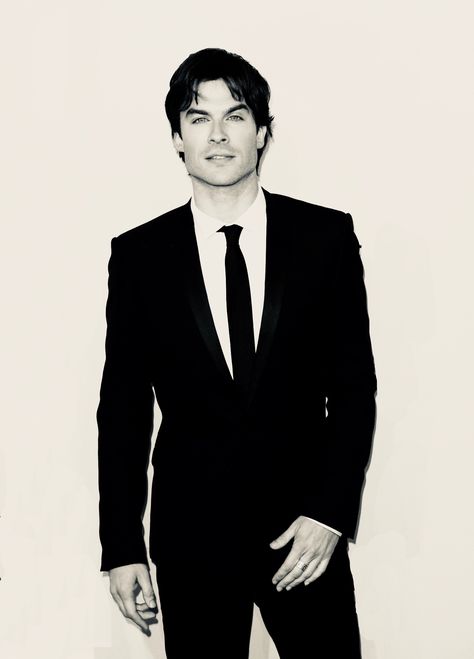 Damon Salvatore Vampire Diaries, Because I Love You, Ian Somerhalder, Damon Salvatore, Vampire Diaries, Full Body, Pie, Photoshop, Celebrities