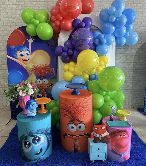 Inside Out Bday Party, Inside Out Balloon Arch, Inside Out Balloon Decorations, Inside Out 2 Centerpieces, Inside Out Birthday Party Decorations, Inside Out Decorations, Monster Inc Balloon Decor, Inside Out Birthday Party, Inside Out Party Ideas