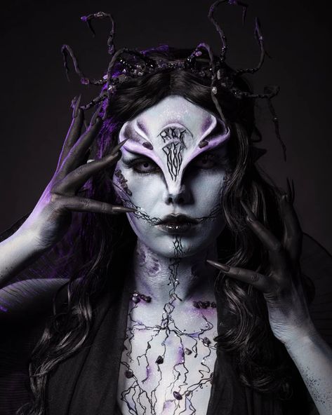 Siren Makeup, Prosthetic Makeup, Effects Makeup, Ocean Eyes, Eye Design, Empath, Halloween Makeup, Hair Makeup, To Start