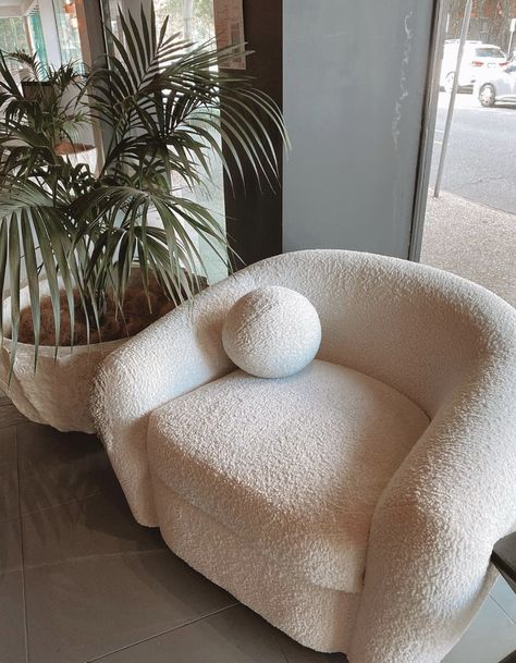 White Fuzzy Chair, Sherpa Chair Aesthetic, Fluffy Accent Chair, Cloud Couch With Accent Chairs, Fuzzy Accent Chair, White Cozy Chair, Cream Boucle Chair, Sherpa Chair Bedroom, Cosy Cream Bedroom