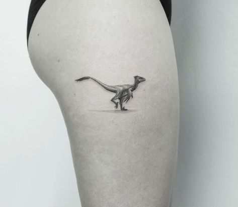 Tiny Velociraptor Tattoo, Velociraptor Tattoo Cute, Realistic Dinosaur Tattoo, Jurassic World Tattoo, Velociraptor Tattoo, Jurassic Park Tattoo, Steve Butcher Tattoo, Dino Tattoo, Dinosaur Tattoo