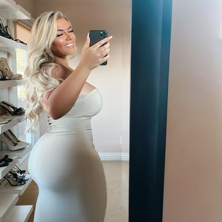 a rare sighting of me in pants ✨ @fashionnovacurve fashionnovapartner White Baddie, Thick Baddie, Curvy Hips, Curvy Girl Outfits, Show Off, White Formal Dress, Nice Dresses, Girl Outfits, Bodycon Dress