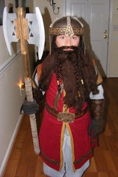 Gimli the Dwarf - Lord of the Rings Halloween Costume: 13 Steps (with Pictures) Gimli Costume, Lord Of The Rings Halloween, Creative Halloween Costumes Diy, Silver Spray Paint, Theatrical Makeup, Braided Leather Belt, Gene Simmons, Halloween This Year, Creative Halloween Costumes