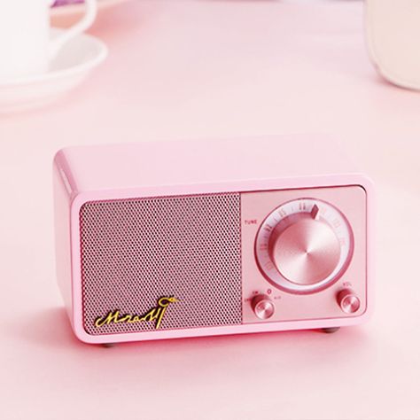 Retro Radio Soundbox Bluetooth is a perfect choice 60s Product Design, Pink Speaker, Cute Mini Speaker, Cute Mini Bluetooth Speaker, Retro Mini Bluetooth Speaker, Amazing Aquariums, Vintage Radio Bluetooth Speaker, Marine Speakers, Speaker Accessories