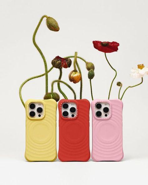 CASETiFY on Instagram: "Bloom with Fleur Expressions, our latest color drop for Essentials by CASETiFY™ 🌼🌸

Explore a garden of self expression and embrace the warmth of the season with Buttercream Yellow, Scarlet Red and Primrose Pink.

Pick your favorite color 👇" Minimalist Phone Cases, Self Expression, Gaming Room Setup, Latest Colour, Aesthetic Phone Case, Phone Covers, Cell Phone Cases, A Garden, Phone Cases Protective