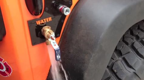 Jeep Wrangler gets pressurized water right out of the bumper Jeep Wrangler Overland Accessories, Camping Couple, Motorcycle Camping Gear, Tj Wrangler, Jeep Camping, Jeep Mods, Bug Out Vehicle, Motorcycle Camping, Cool Jeeps