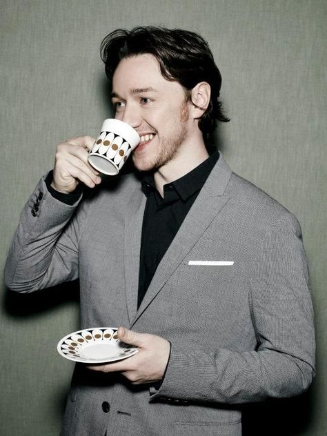 Drinking Tea Pose, James Mcavoy Michael Fassbender, Becoming Jane, Scruffy Men, Scottish Actors, Charles Xavier, James Mcavoy, Michael Fassbender, British Actors