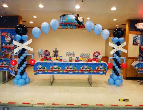 Thomas the Tank Engine Party / Birthday "Alex and Xavier Birthday Bash" | Catch My Party Thomas And Friends Birthday Theme, Thomas The Train Balloon Garland, Train Birthday Balloons, Thomas Tank Engine Party, Thomas Train Birthday Party, Thomas And Friends Birthday Party, Thomas The Tank Engine Party, Train Birthday Theme, Thomas Train Birthday