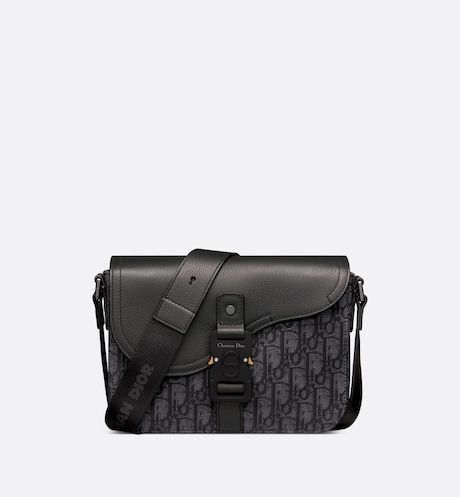 Dior Bag For Men, Dior Saddle Bag Men, Dior Men Bag, Masc Clothing, Luxury Bag Men, Mens Designer Bag, Men Dior, Men Bag, Dior Oblique