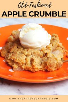 Apple Cobbler Easy, Crunchy Oatmeal, Apple Cobbler Recipe, Joy Of Baking, Easy Apple Crisp Recipe, Apple Desserts Easy, Apple Crumble Recipe, Lava Cake Recipes, Apple And Cinnamon