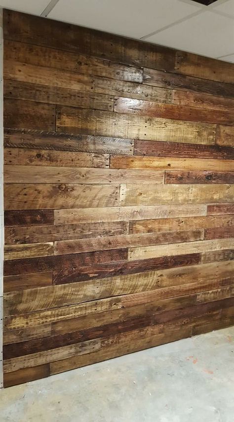 Pallet Slat Wall, Burnt Pallet Wood Wall, Palet Wood Wall, Palet Wall Ideas, Barn Wood Wall Living Room, Pallet Wall Ideas, Diy Stone Wall, Pallet Accent Wall, Minwax Stain Colors