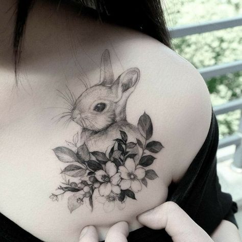 Bunny Tattoo Cute, Cute Bunny Tattoo, Bunny Tattoo Ideas, Tattoo Rabbit, Hase Tattoos, Bunny Tattoo, Bunny Flower, Rabbit Flower, Rabbit Tattoo