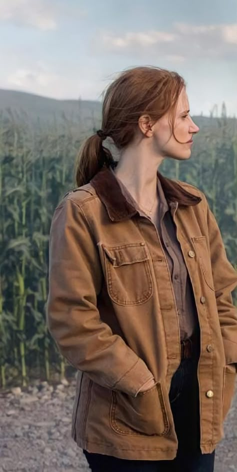 Murph Interstellar, Interstellar Movie, Hollywood Costume, Leather Clothing, Movie Soundtracks, Movie Costumes, Jessica Chastain, Cute Simple Outfits, Interstellar