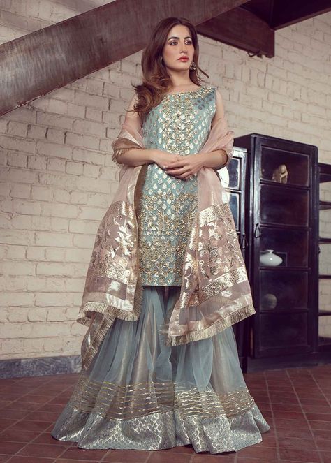 Gharara Designs, Sharara Designs, Shadi Dresses, Pakistani Formal Dresses, Nikkah Dress, Pakistani Wedding Outfits, Pakistani Fancy Dresses, Pakistani Dresses Casual, Pakistani Fashion Party Wear