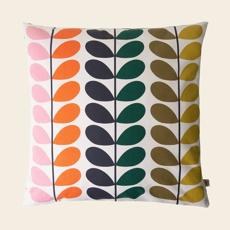 Add a bright and playful touch to your home with this multi-coloured iconic stem print cushion from Orla Kiely, with a bold gunmetal coloured, Linear Stem reverse. 1970s Inspired Home Decor, Orla Kiely Bags, Gray Towels, Orla Kiely, Printed Cushions, Cushion Inserts, Cushion Pads, Dark Background, Retro Aesthetic