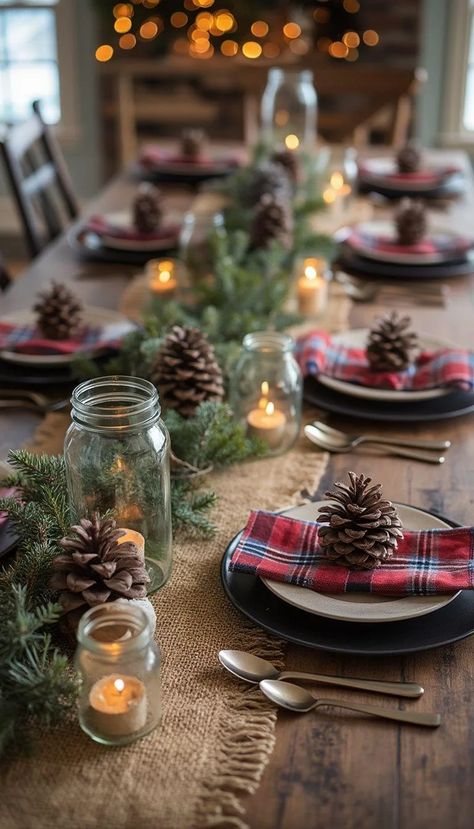 15 Unique Winter Tablescapes to Transform Your Dining Room 9 Rustic Winter Table Decor, Long Christmas Table Decor, Winter Tablescape Ideas, Winter Dining Table Decor, Winter Dinner Table, Winter Dining Room Decor, Table Decorations Winter, Brunch Tablescape, Moss Centerpieces