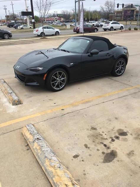 Mx 5 Mazda, Mx5 Mazda, Mazda Mx5 Aesthetic, Black Mazda Miata, Mazda Miata Black, Mazda Sports Cars, Mazda M3, Mazda Mx 5 Miata, Mazda Miata 2022