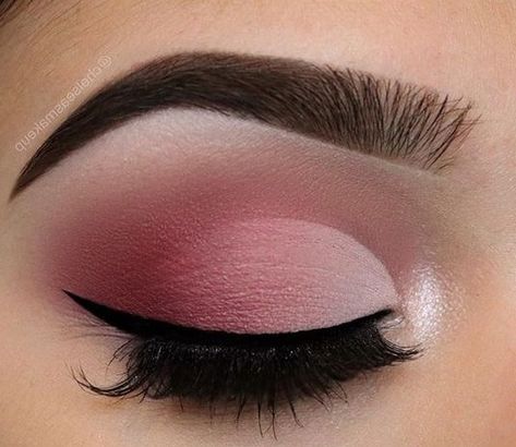 Esfumado rosa com delineado. Eyes Make Up Ideas, Stone Wallpapers, Wallpapers Trees, Rock Diy, Eye Makeup Images, Pretty Eye Makeup, Make Up Ideas, Makeup For Hazel Eyes, Barbie Makeup