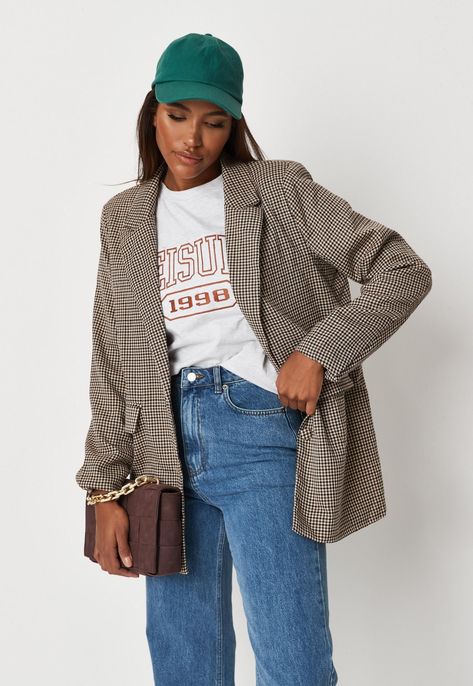 Check Jacket Outfit, Check Blazer Outfit Women, Plaid Blazer Outfit Women, Checkered Blazer Outfit, Checked Blazer Outfit, Check Blazer Outfit, Houndstooth Blazer Outfit, Oversize Blazer Outfit, Plaid Blazer Outfit