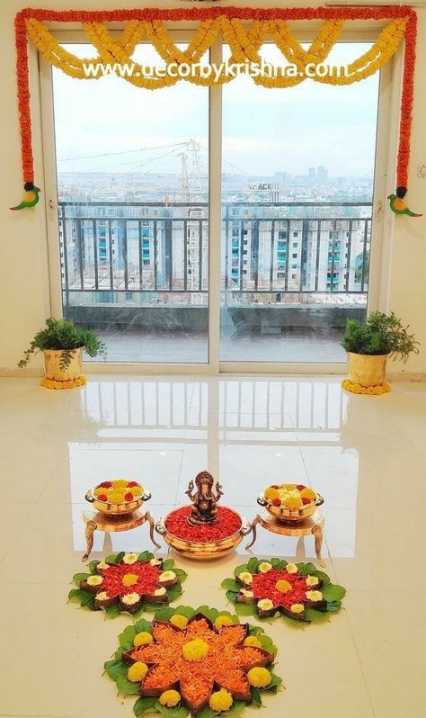 House Warming Decor, Leaf Decor Wedding, Mandir Decoration, Welcome Home Decorations, Simple Stage Decorations, Home Flower Decor, Janmashtami Decoration, House Warming Ceremony, Diwali Decoration Items