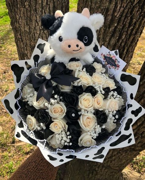 Pretty Flowers, Chocolates, Need This, Flowers Bouquet, Cow, Hello Kitty, Disney, Birthday, Flowers