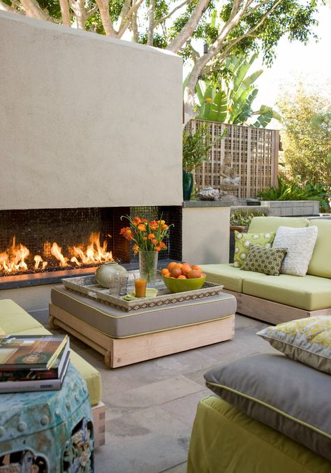 Contemporary Outdoor Fireplaces, Outdoor Fireplace Ideas, Modern Outdoor Fireplace, Outdoor Stone Fireplaces, Outdoor Wood Fireplace, Fireplace Patio, Modern Outdoor Spaces, Outdoor Fireplace Designs, Outdoor Fireplace Patio