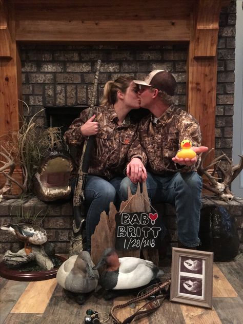 Duck Hunting Baby Announcement Hunting Baby Pictures, Hunting Baby Announcement, Hunting Pregnancy Announcement, Baby Boy Hunting, Trendy Baby Boy Names, Hunting Ideas, Best Baby Registry, Hunting Baby, Best Baby Blankets