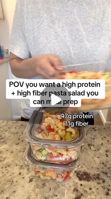 High Protein Pasta Meals, High Fiber Pasta, High Protein High Fiber Meals, High Protein Pasta Salad, Easy Vinaigrette, Protein Pasta Salad, High Protein High Fiber, Carrots Sweet, High Protein Pasta