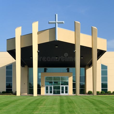 Square Pillar Design Exterior Entrance, Church Building Design Exterior, Church Exterior Design, Modern Church Architecture, Modern Church Design, Contemporary Church Design, Church Building Plans, Stair Design Architecture, Church Entrance