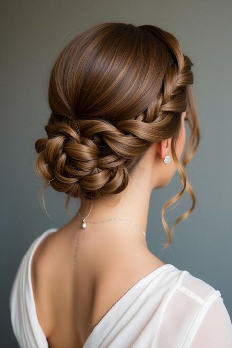 bridesmaid hairstyle updo braids Bridesmaid Hairstyles Updo, Bridesmaid Hair Inspo, Bridesmaid Hairstyle, Hairstyle Updo, Updo Braids, Bridesmaid Updo, Wedding Hairstyles Bridesmaid, Bridal Braids, Wedding Hair Up