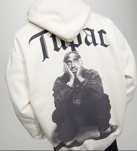 Pull And Bear Sweatshirt, Diy Crafts For Teens, Beige Pullover, Xmas Shirts, Pull N Bear, Tee Shirt Designs, Pull & Bear, Drawstring Pouch, Tupac