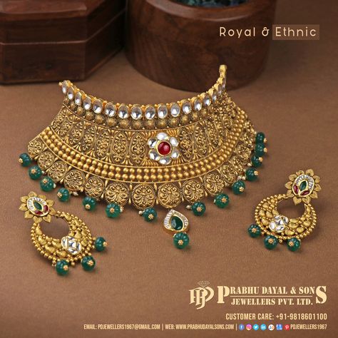 Jodha Haar Design In Gold, Antique Gold Choker Set, Traditional Choker Necklace, Gold Jewellery Necklace, Necklace Set Choker, Minimalist Accessories Jewellery, Questioning Reality, Stylish Jewelry Accessories, Kalyan Jewellers