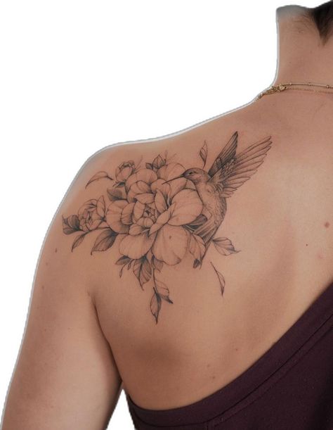 Floral Shoulder Tattoo With Hummingbird, Back Tattoo Women Hummingbird, Line Art Shoulder Tattoos For Women, Flowers With Animals Tattoo, Flowers Hummingbird Tattoo, Hummingbird Drinking From Flower Tattoo, Feminine Hummingbird Tattoos, Back Hummingbird Tattoo, Hummingbird And Hydrangea Tattoo