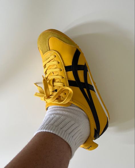 Asics Yellow Shoes, Onitsuka Tiger Women Outfit Yellow, Onitsuka Tiger Yellow, Yellow Onitsuka Tiger, Onitsuka Tiger Mexico 66 Yellow, Onitsuka Tiger Women Outfit, Asics Yellow, Onitsuka Tiger Women, Tiger Shoes