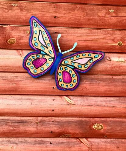 I found this wonderful laser cut wooden butterfly and thought it would be such a lovely addition to the garden to brighten up a fence. Get your Laser cut butterfly water colour pencils     I choose to use the water colour pencils as I find them easy and cleaner than acrylics as brushes but of course you can choose to do it that way with equally good results. Begin painting your butterfly    I choose to paint the outer edge firstly and let it dry before building up next layer of colour.… Cleaning Marble Floors, Painting Butterflies, Borax Crystals, Butterfly Garden Plants, Chandelier Makeover, Wooden Butterfly, Front Door Makeover, Water Color Pencil, Yard Sculptures