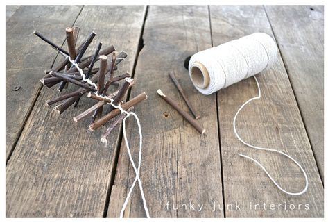 A Christmas garland made from twigs via http://www.funkyjunkinteriors.net/ Twig Garland, Natural Crafts, Twig Crafts, Wild Rumpus, Funky Junk Interiors, Sale Ideas, Diy Garland, Funky Junk, Noel Christmas