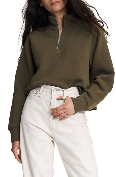 Half Zip Pullover Outfit Aesthetic, Half Zip Pullover Outfit Winter, Pullover Outfit Aesthetic, Zip Jacket Outfit, Zip Pullover Outfit, Half Zip Sweater Outfit, Half Zip Pullover Outfit, Zip Sweater Outfit, Fleece Pullover Outfit