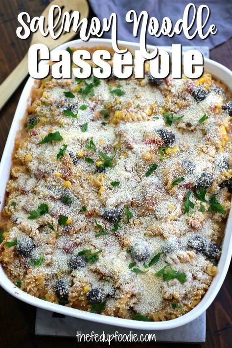 Salmon Casserole Recipes Baked, Salmon Casserole Recipes, Salmon Noodle Casserole, Salmon Pasta Bake, Salmon Casserole, Salmon Noodles, Creamy Salmon Pasta, Pasta Toppings, Noodle Casserole Recipes