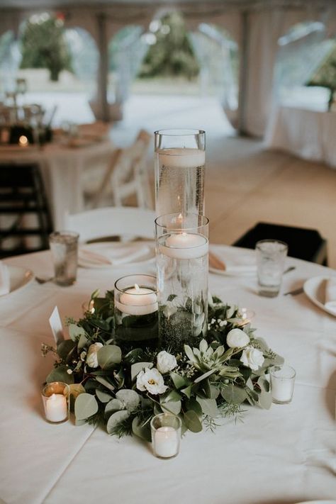 Greenery Wedding Centerpieces, Wedding Candles Table, Greenery Wedding Decor, Rustic Wedding Decorations, Tafel Decor, Budget Friendly Wedding, Wedding Table Decorations, Candle Centerpieces, Floating Candles