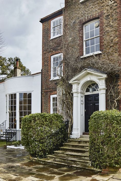 Regency Home, 19th Century London, 18th Century House, Stockholm Apartment, Timber Staircase, West Facing Garden, Sweden House, Period Home, Victorian Townhouse