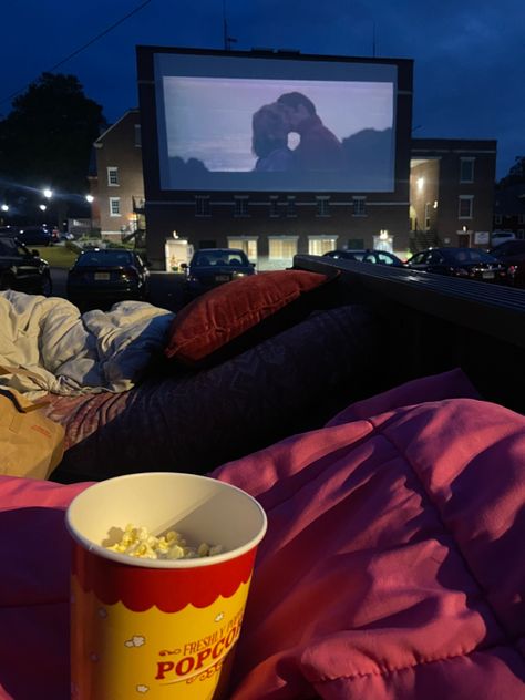 Movie Theater Cuddling, Drive In Movie Theater Aesthetic, Drive In Movie Aesthetic, Drive In Movie Date, Diy Backyard Movie Night, Movie Theater Aesthetic, Drive In Cinema, Cinema Date, Drive In Movie Theater