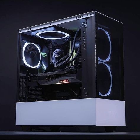 Custom Computer Case, Gaming Pc Build, Pc Build, Custom Computer, Modern Office Design, Best Pc, Custom Pc, Pc Setup, Office Setup