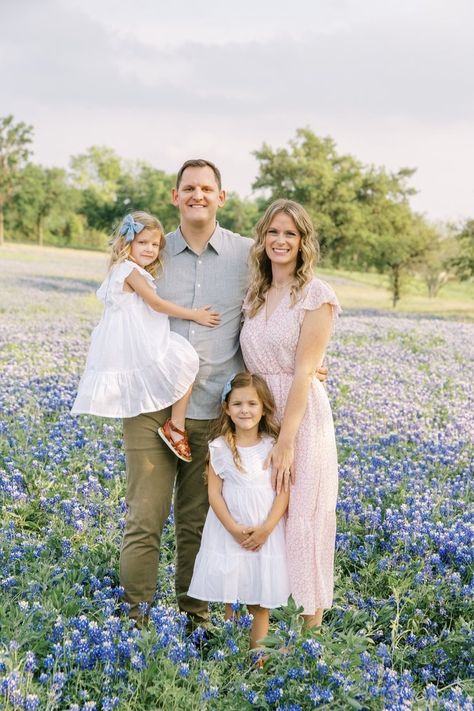 Megan Sorenson - Temple, Texas Family Photographer Bluebonnet Family Photos What To Wear, Baby Bluebonnet Pictures, Bluebonnet Family Photos, Bluebonnet Pictures, Temple Texas, Family Photos What To Wear, Family Maternity Photos, Texas Photography, Family Of 3