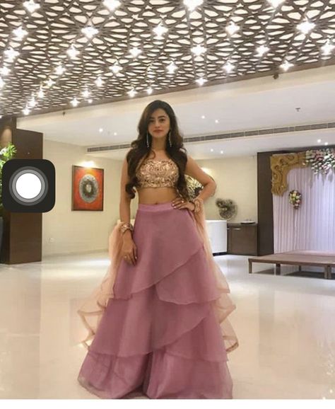 Long Skirt And Top Party Wedding Dresses, Ghagra Designs, Skirt And Crop Top Indian, Simple Frock Design, Western Dresses For Women, Long Frock Designs, Simple Frocks, Lehenga Blouse Designs, Crop Top Designs