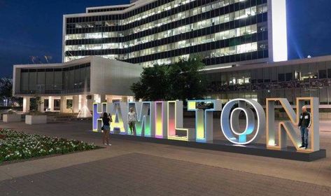 City of Hamilton lands on 2019 Top Employer list - Hamilton | Globalnews.ca Limo Ride, Airport Limo Service, Toronto Airport, Niagara Region, Toronto City, Light Up Letters, Real Estate Buying, City Hall, Real Estate Marketing